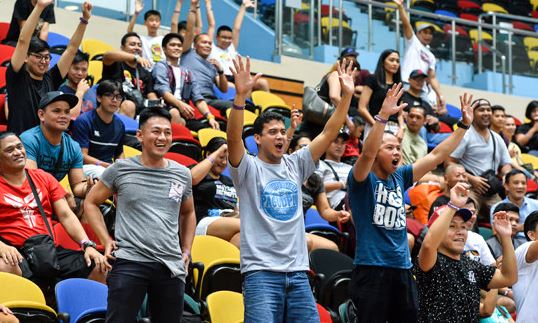 필리핀 농구 관중